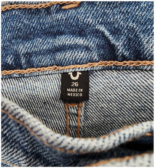 True Religion Medium Wash High Rise Mom Jean Women's Size 26 - Picture 4 of 6